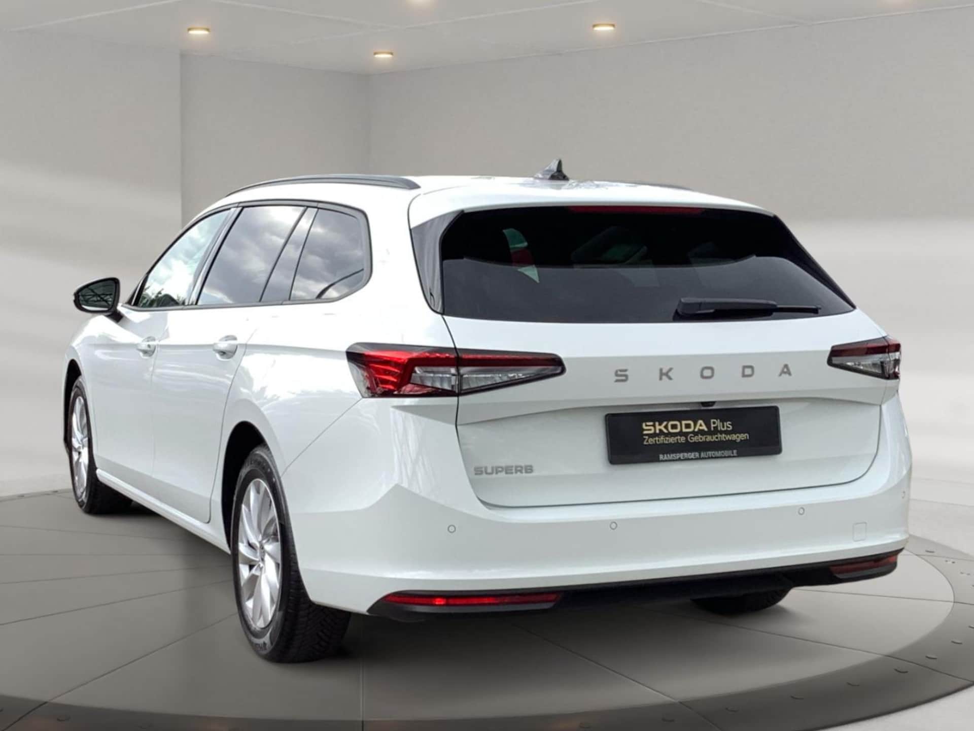Skoda Superb Combi Essence