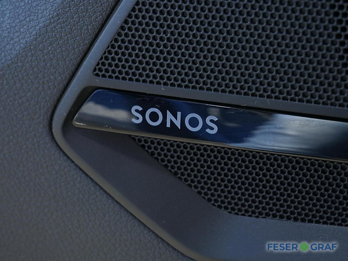 Bild über Audi SQ2 TFSI quattro S tronic - für weitere Informationen kontaktieren Sie den Audi Partner