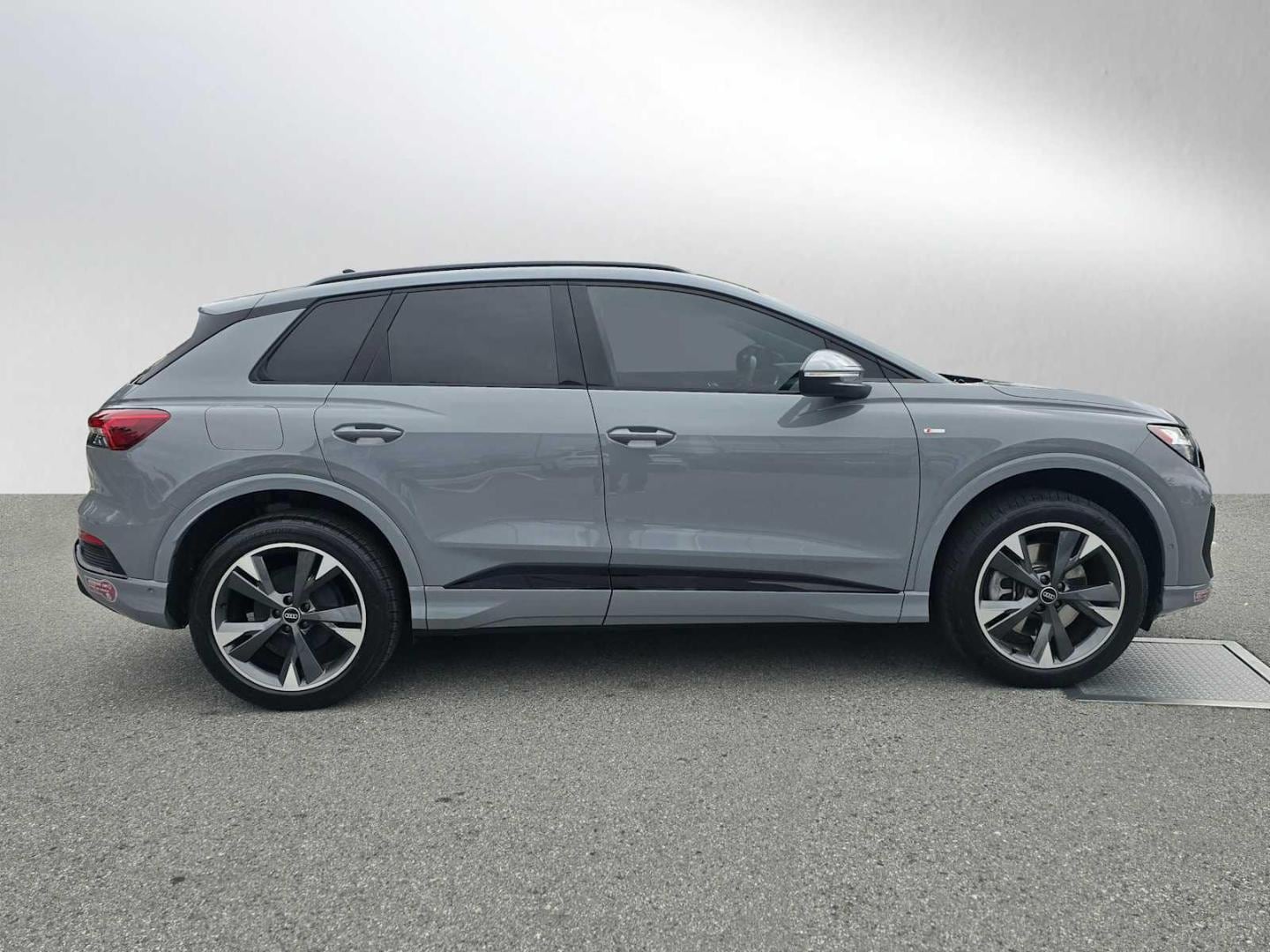Used 2023 Audi Q4 e-tron Premium Plus with VIN WA1L2BFZ4PP064899 for sale in Palo Alto, CA