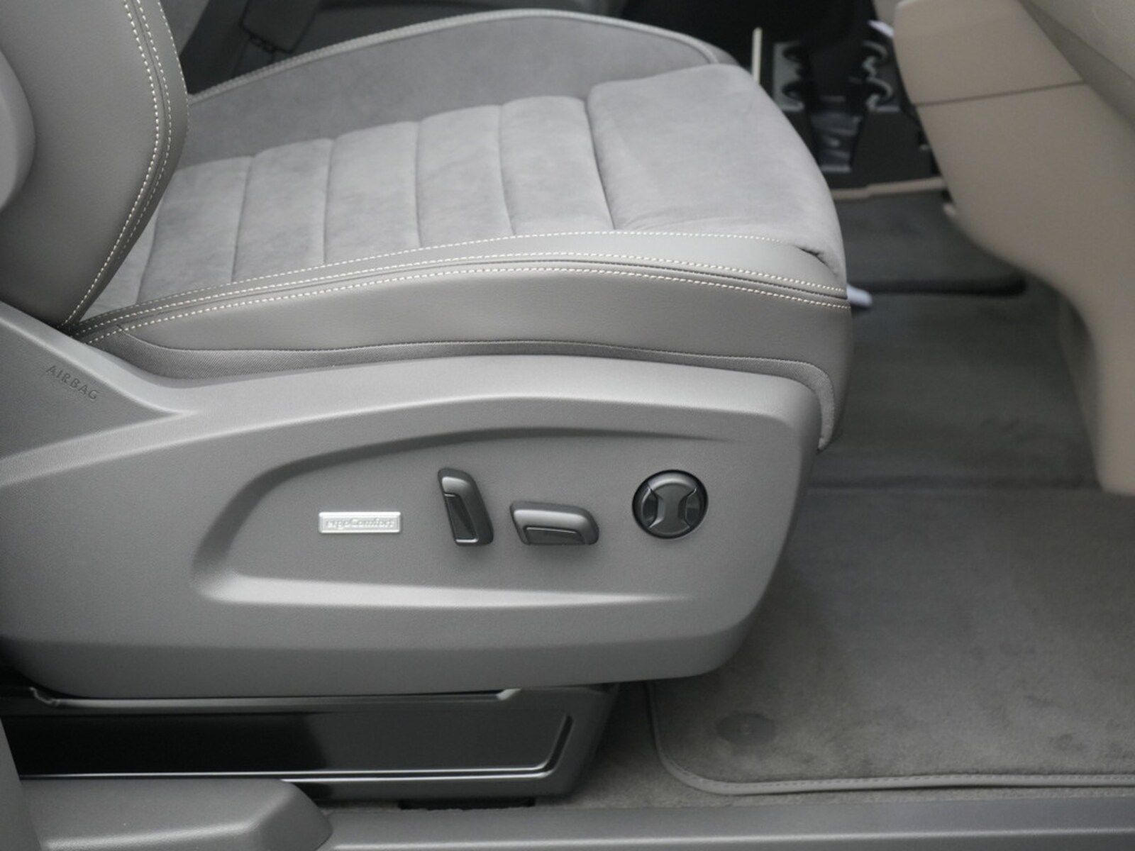 Volkswagen Multivan Langversion – Bild 9