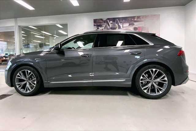 2026 Audi Q8