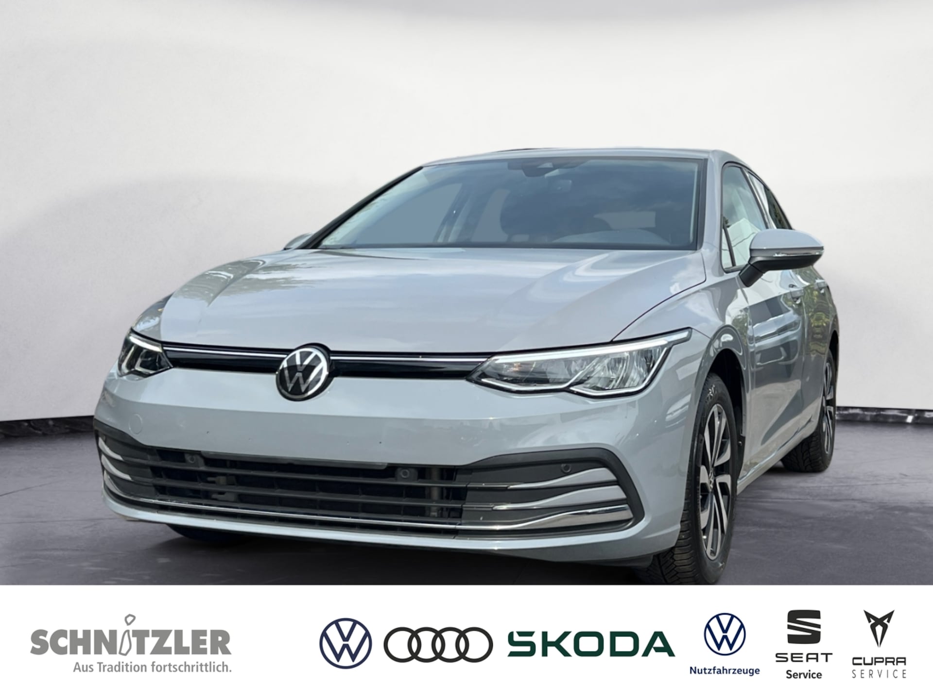 Volkswagen Golf 2021 — 2.0 TDI DSG Life LED/NAVI/KAMERA/AHK/APP+++