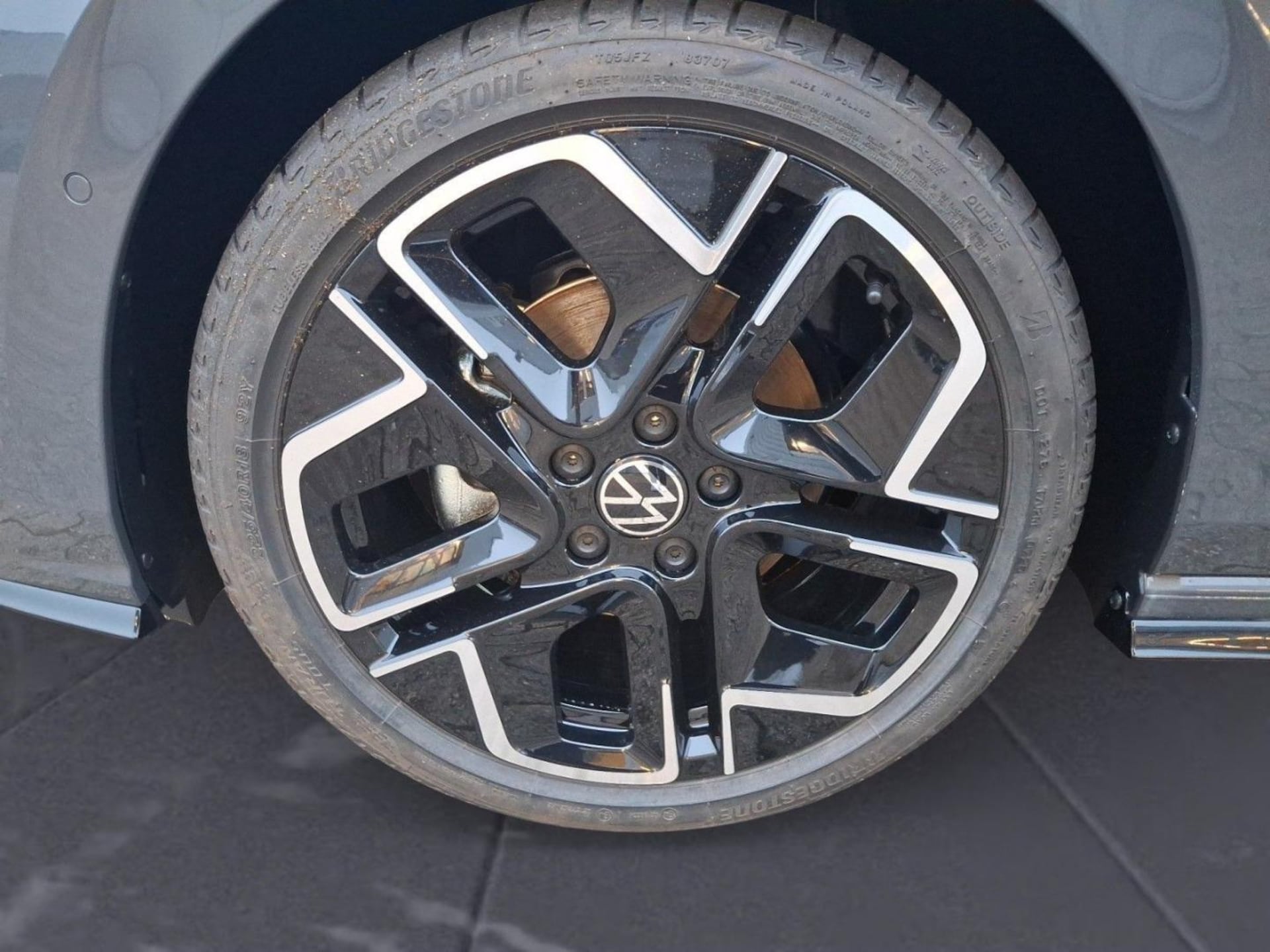 Volkswagen Golf R-Line