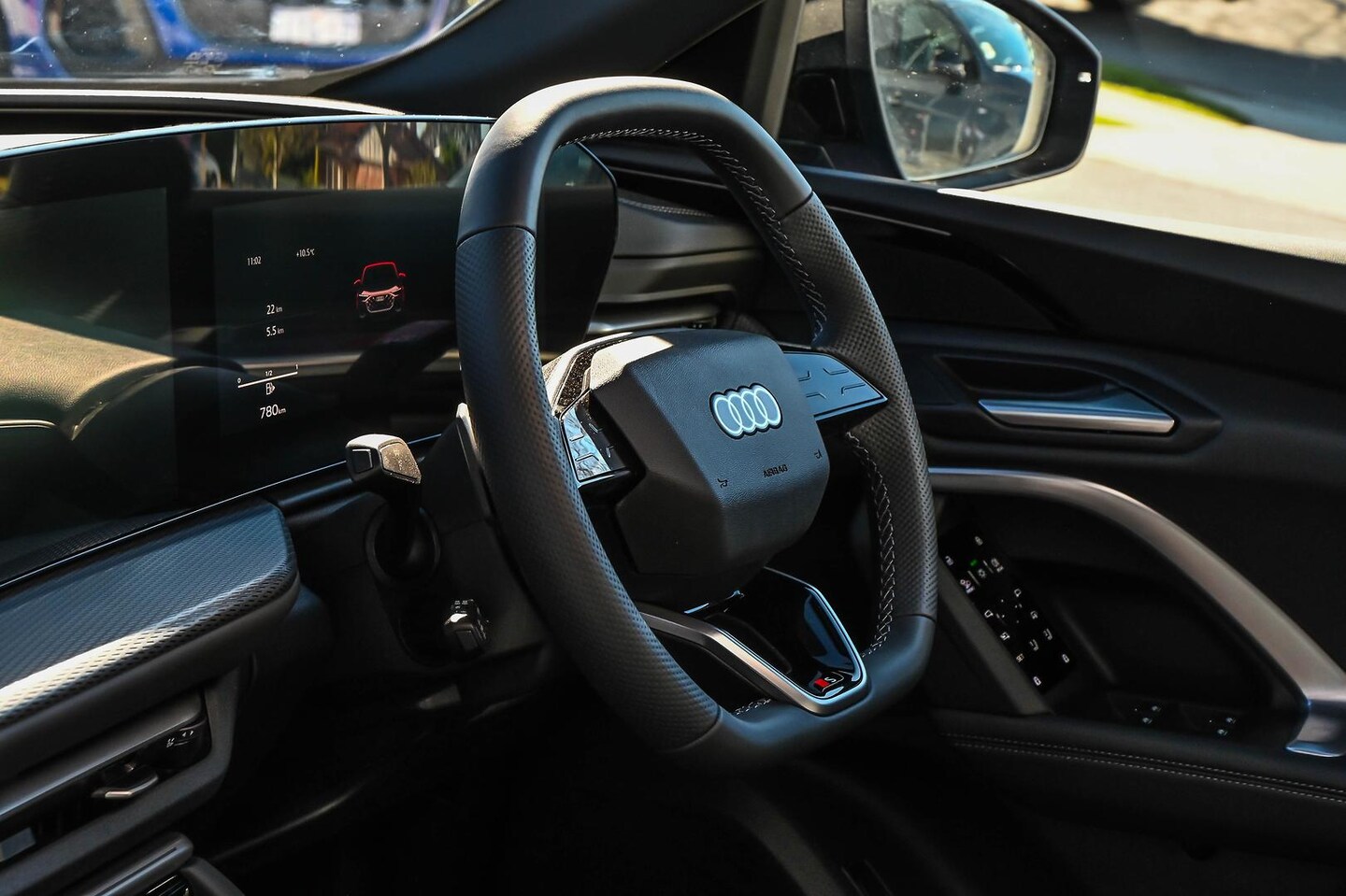 Image about Audi Q5 Sportback TDI quattro 150 kW sport