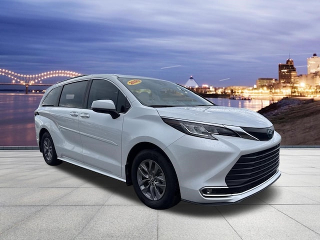 2023 Toyota Sienna