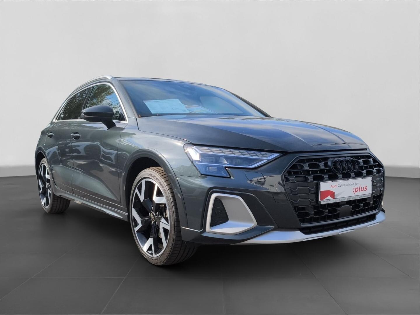 Bild über Audi A3 allstreet 35 TDI S tronic - für weitere Informationen kontaktieren Sie den Audi Partner