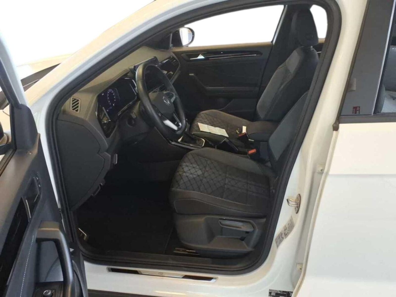 Volkswagen T-Roc – Bild 4