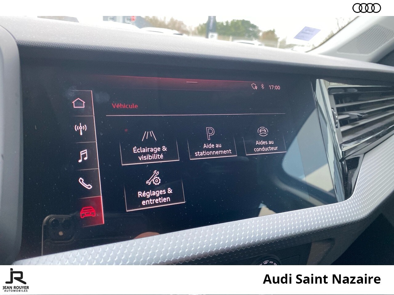 Image about Audi A1 citycarver Design 30 TFSI 85 kW (116 ch) 6 vitesses