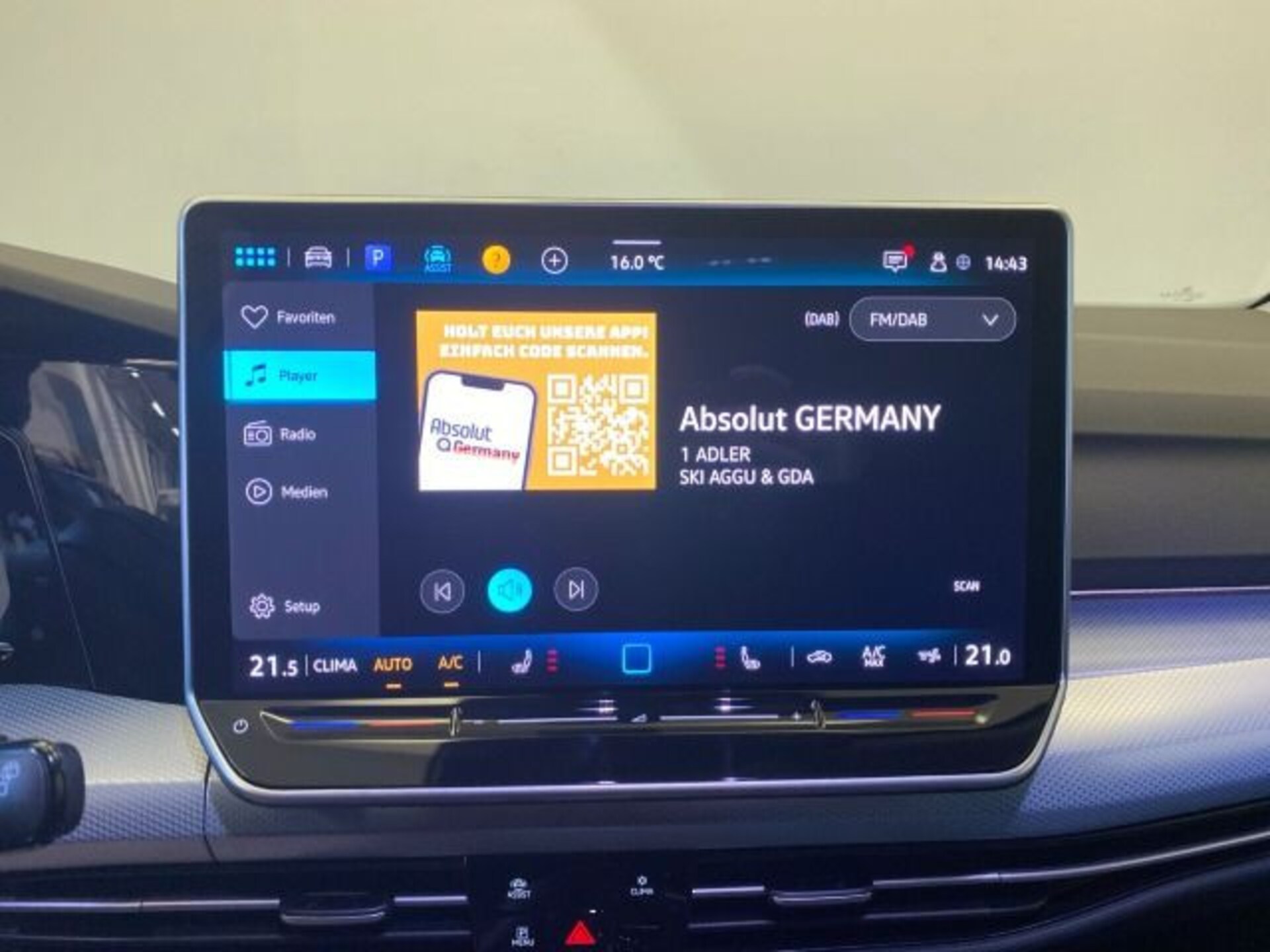 Volkswagen Golf Life
