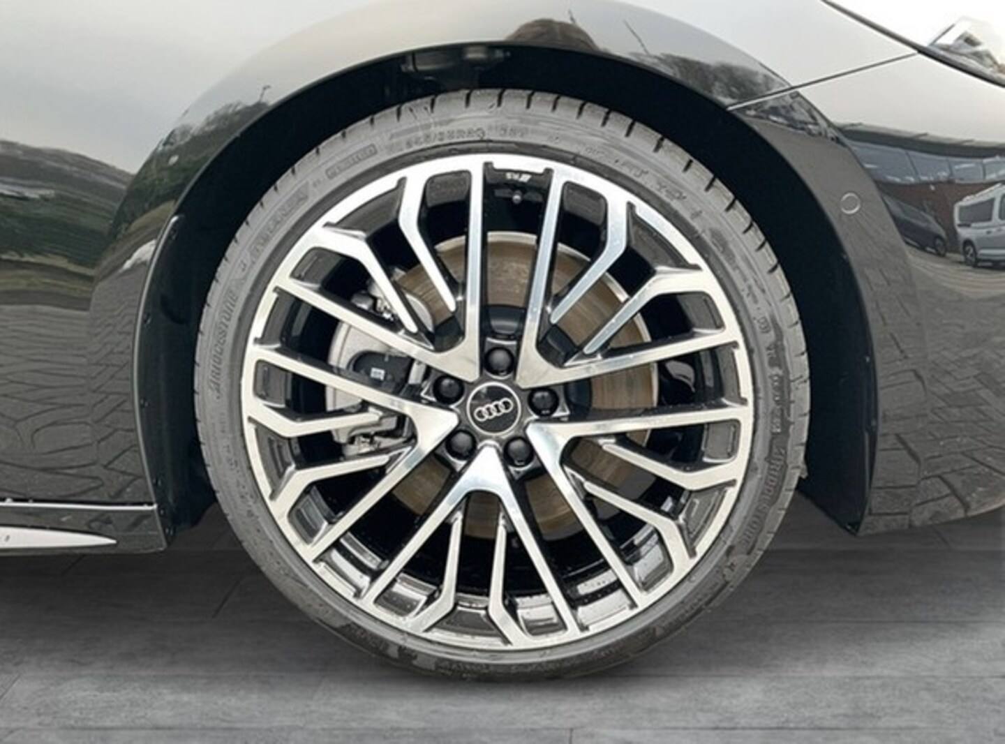 Bild über Audi A5 Avant e-hybrid e-hybrid quattro 270 kW S tronic - für weitere Informationen kontaktieren Sie den Audi Partner