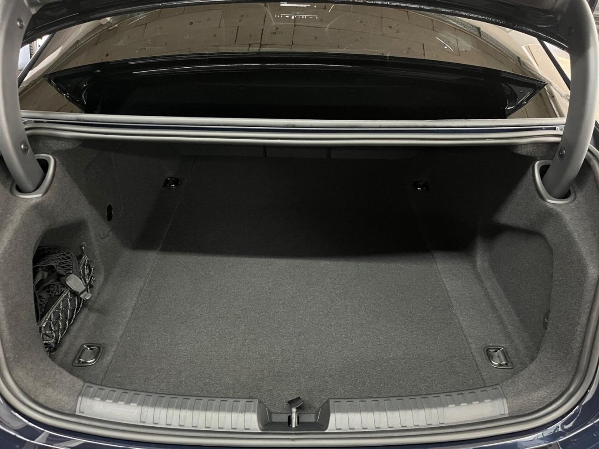 Audi A6 Limousine edition one