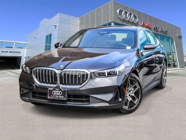 2024 BMW i5