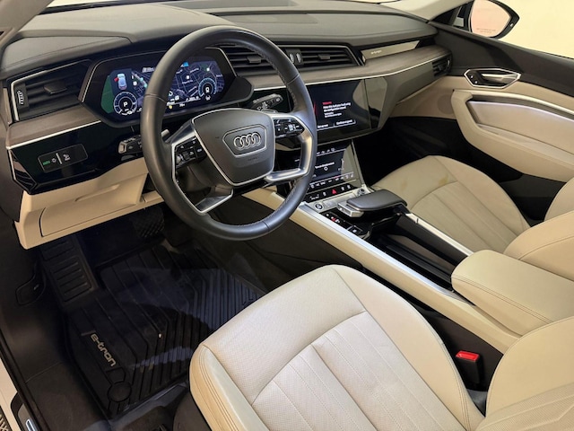 2024 Audi Q8 e-tron