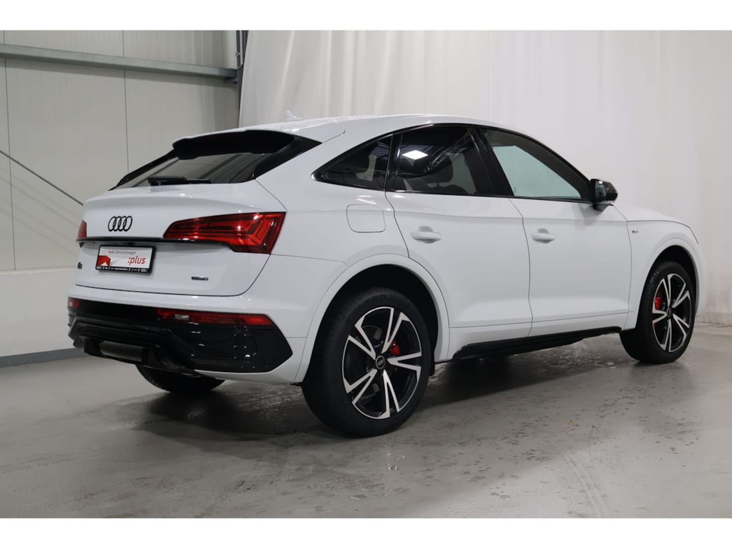 Bild über Audi Q5 Sportback 40 TDI quattro S tronic - für weitere Informationen kontaktieren Sie den Audi Partner