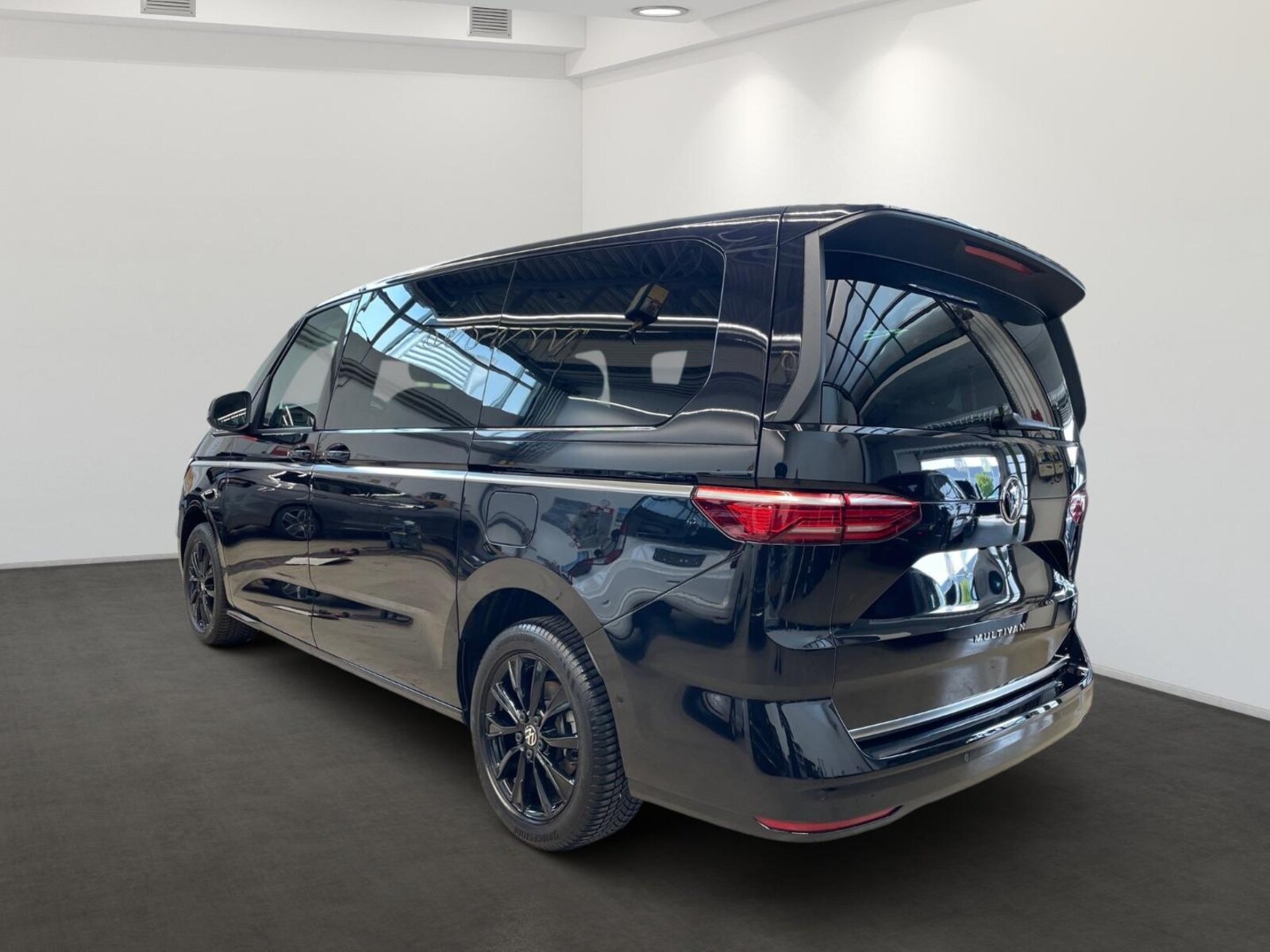 Volkswagen Multivan Langversion – Bild 4