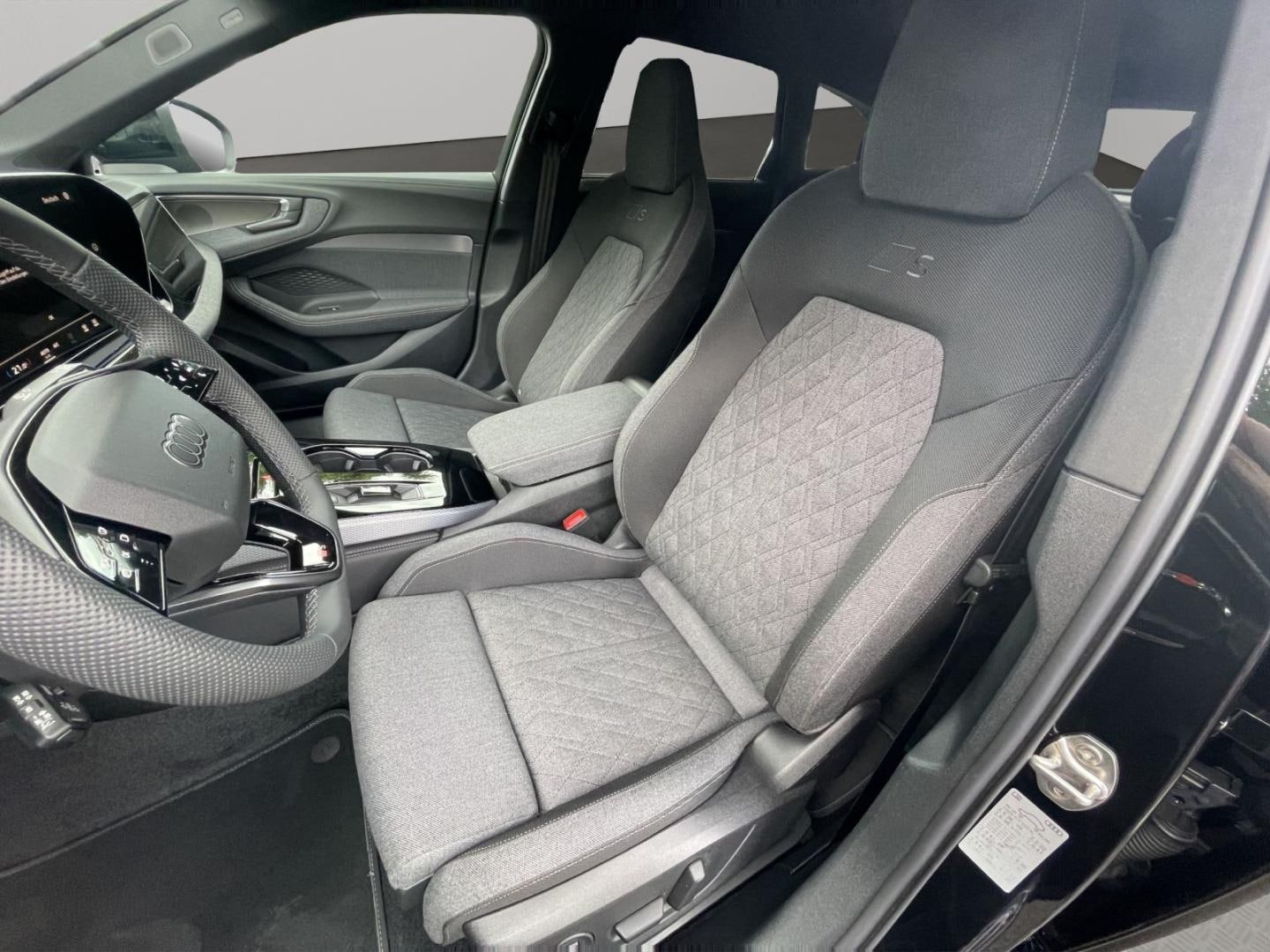 Bild über Audi A5 Avant TDI quattro 150 kW S tronic - für weitere Informationen kontaktieren Sie den Audi Partner