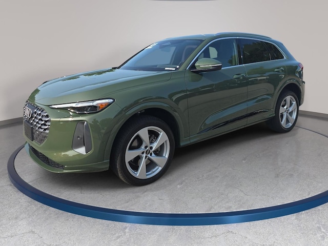 Photo of 2025 Audi Q5