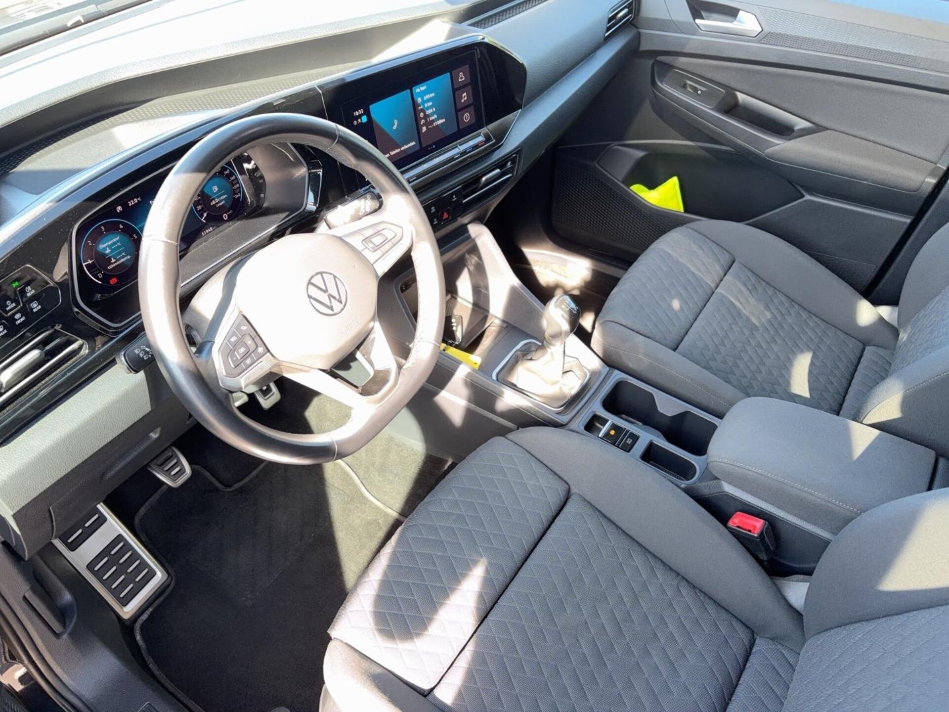 Volkswagen Caddy "Dark Label"