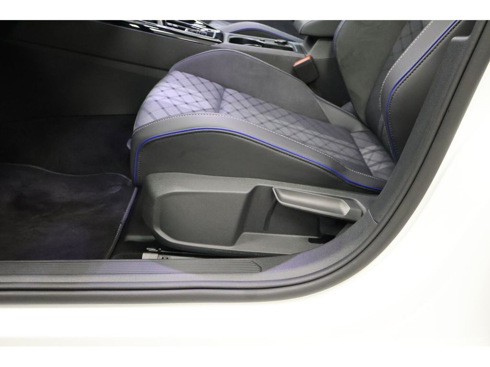 Volkswagen Golf – Bild 21