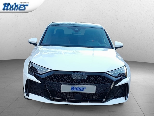 Image about Audi RS 3 Limousine TFSI quattro S tronic