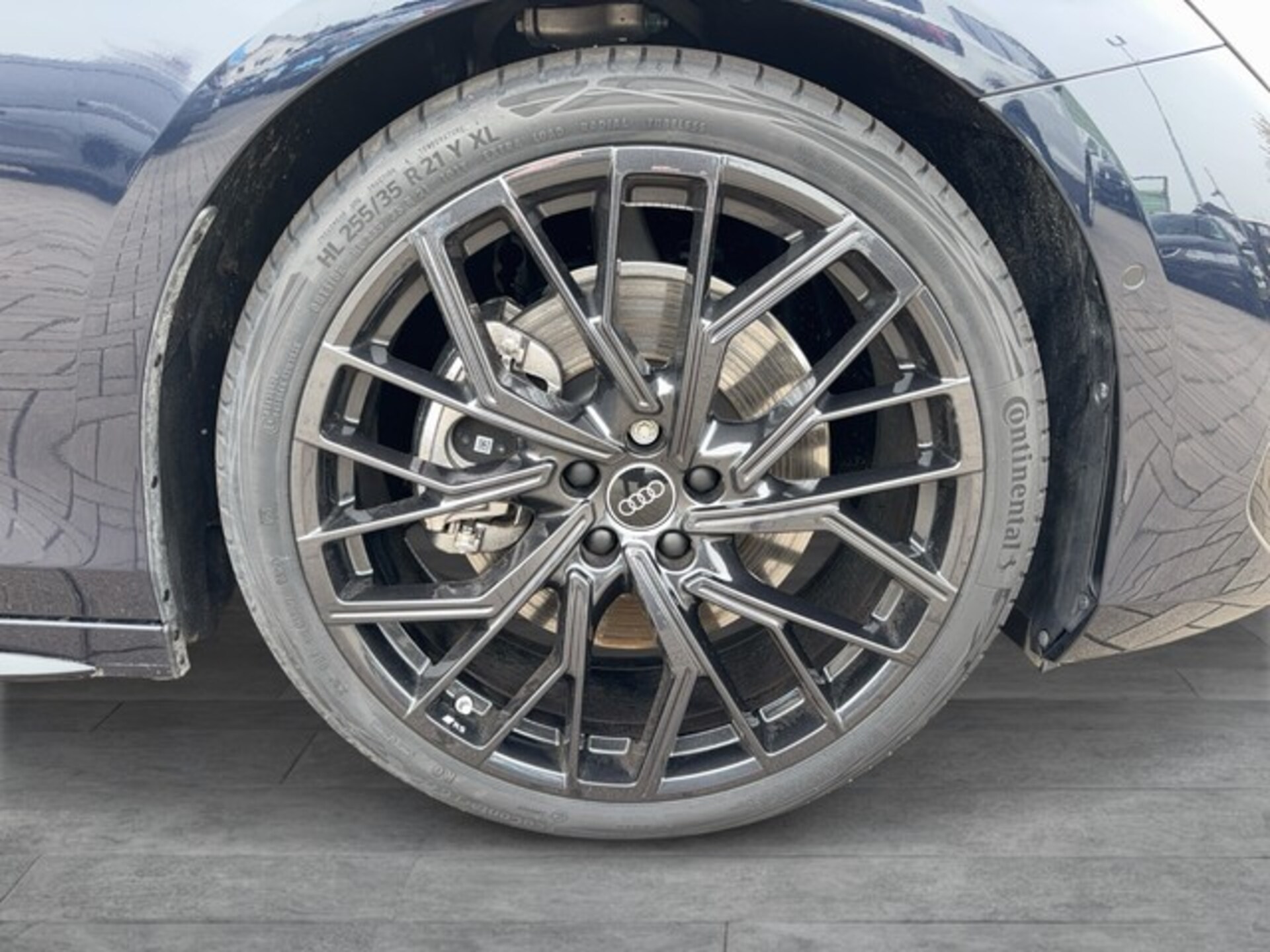 Audi A6 Avant edition one