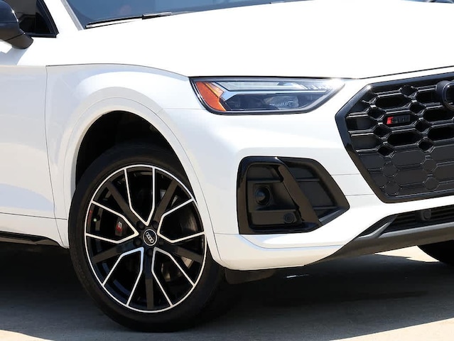 2023 Audi SQ5