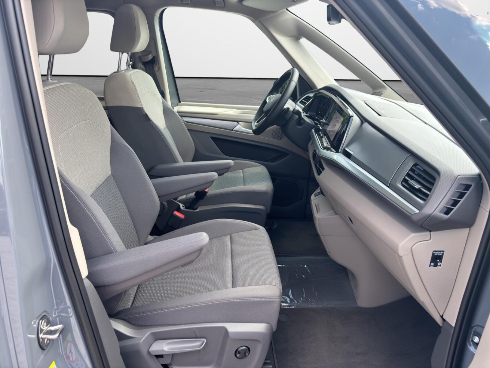 Volkswagen Multivan – Bild 14