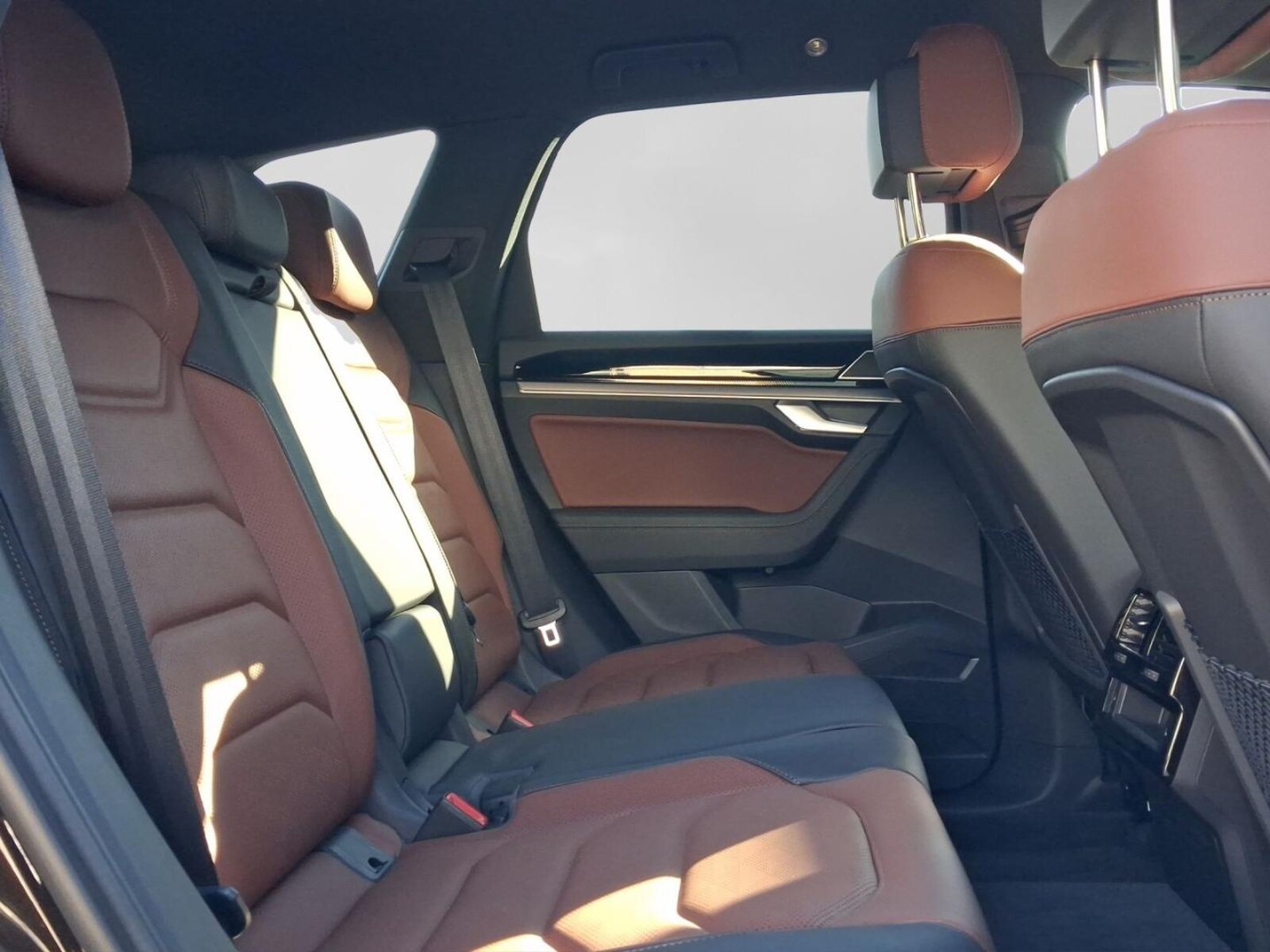 Volkswagen Touareg – Bild 20