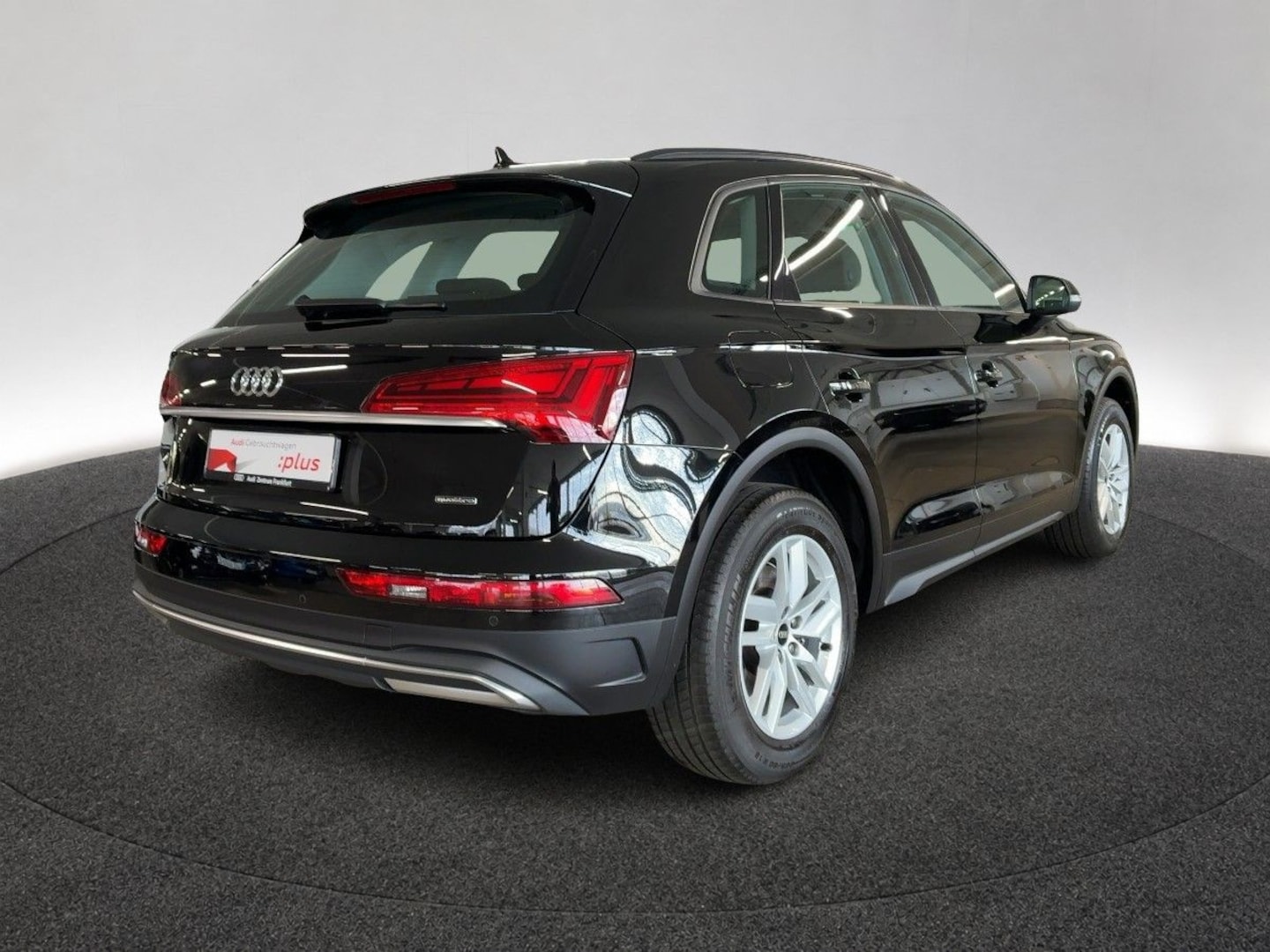 Bild über Audi Q5 TFSI e 50 TFSI e quattro S tronic - für weitere Informationen kontaktieren Sie den Audi Partner