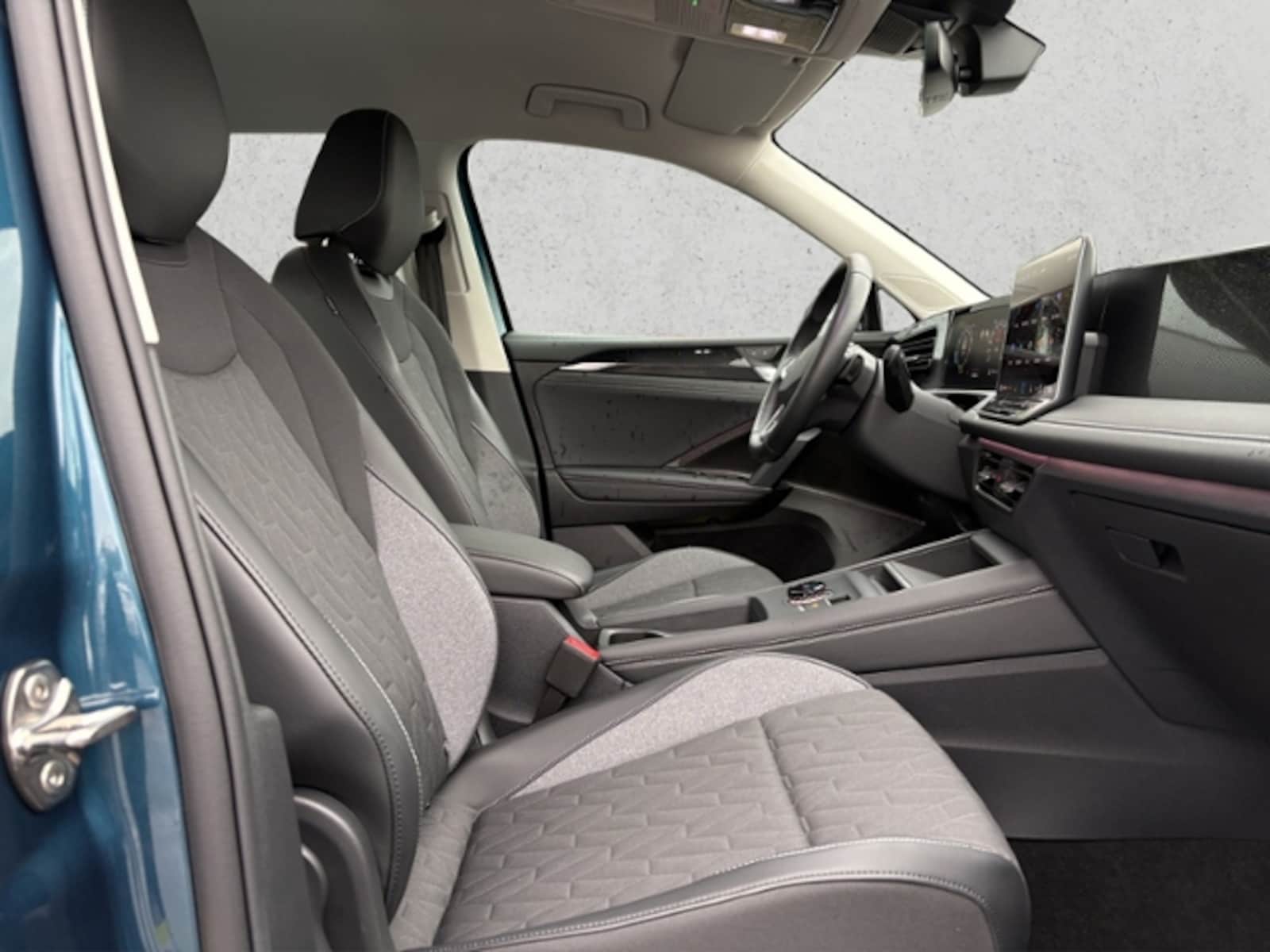 Volkswagen Tiguan – Bild 12
