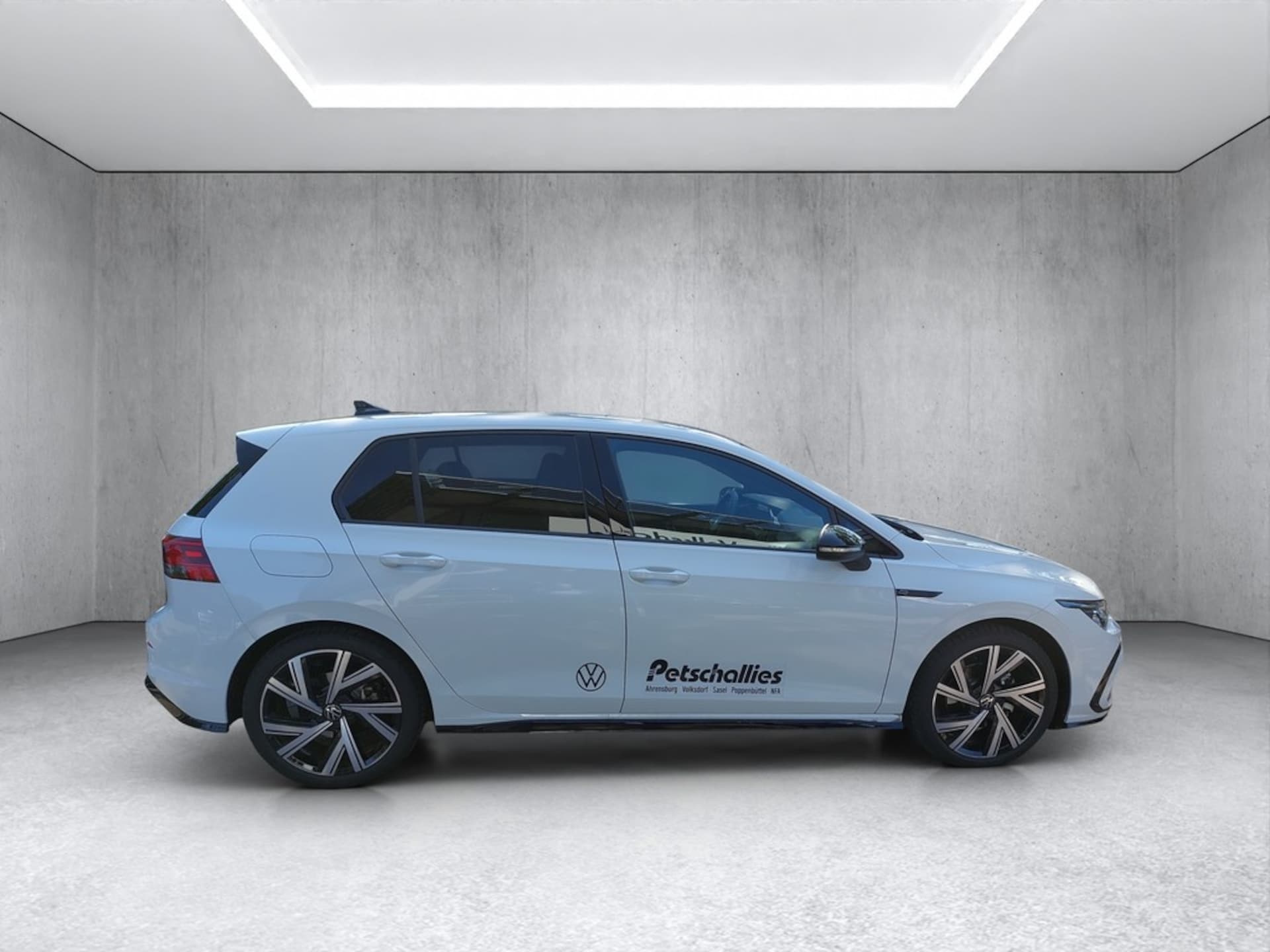 Volkswagen Golf R-Line