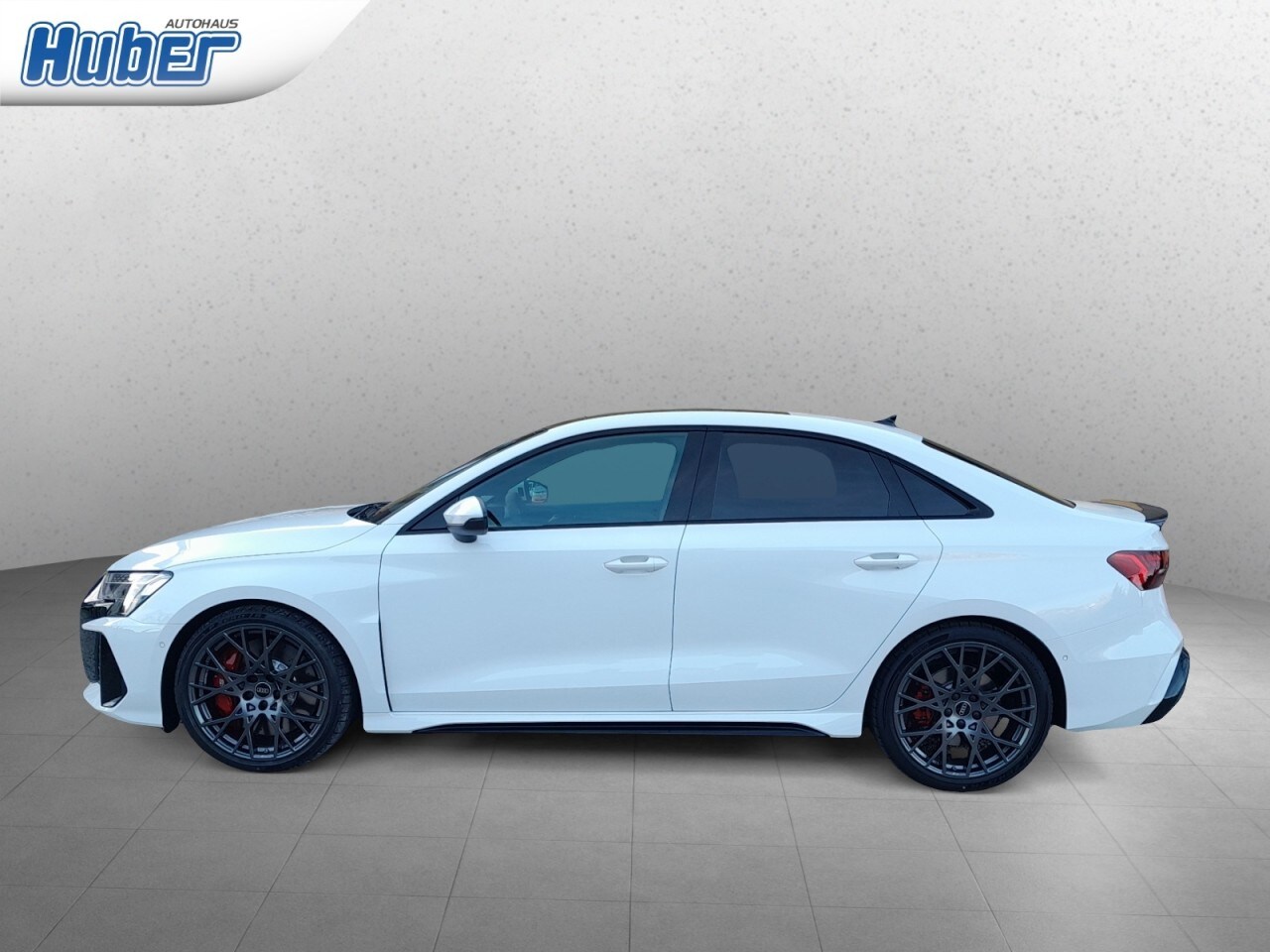 Image about Audi RS 3 Limousine TFSI quattro S tronic