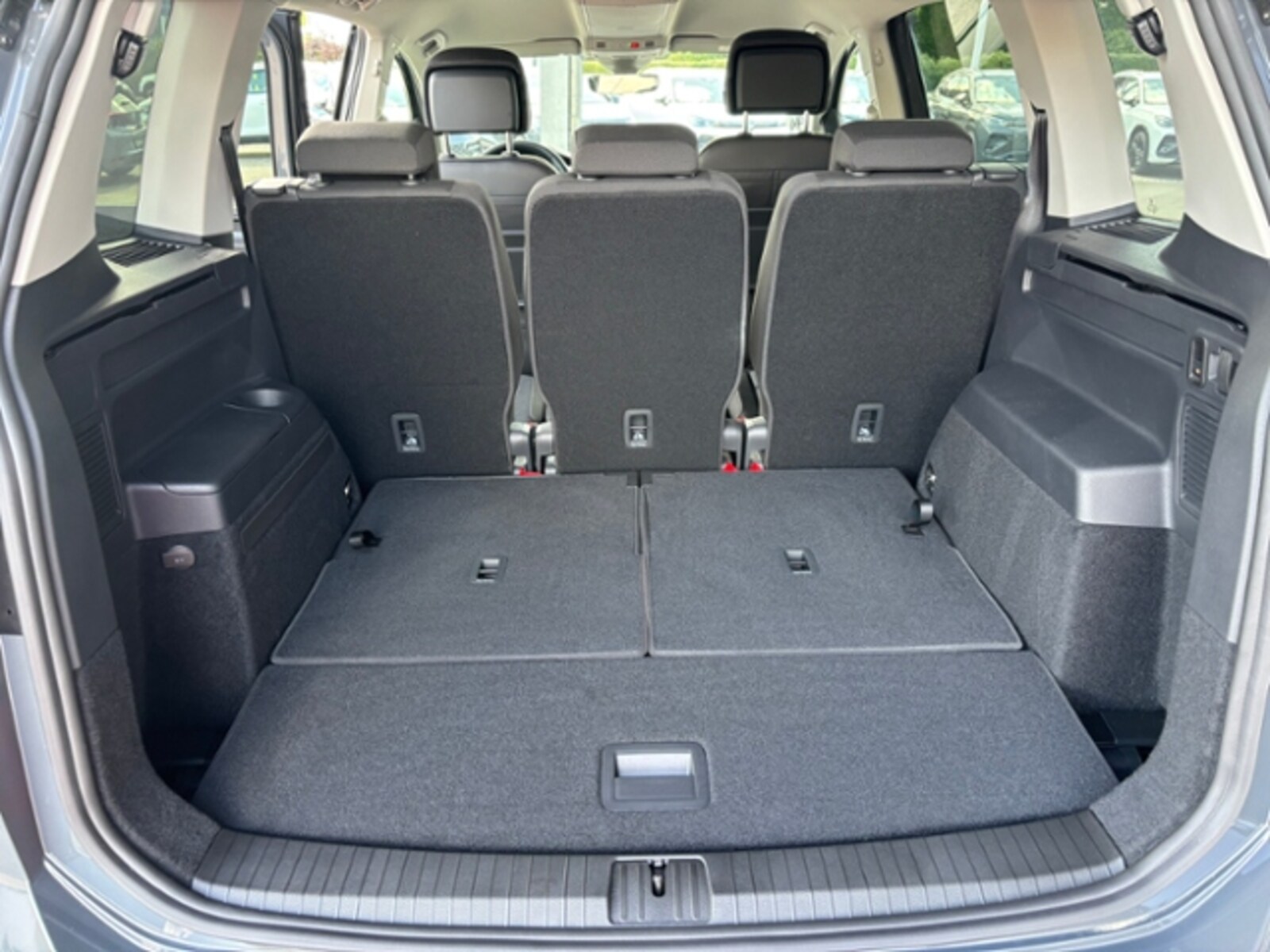 Volkswagen Touran – Bild 16