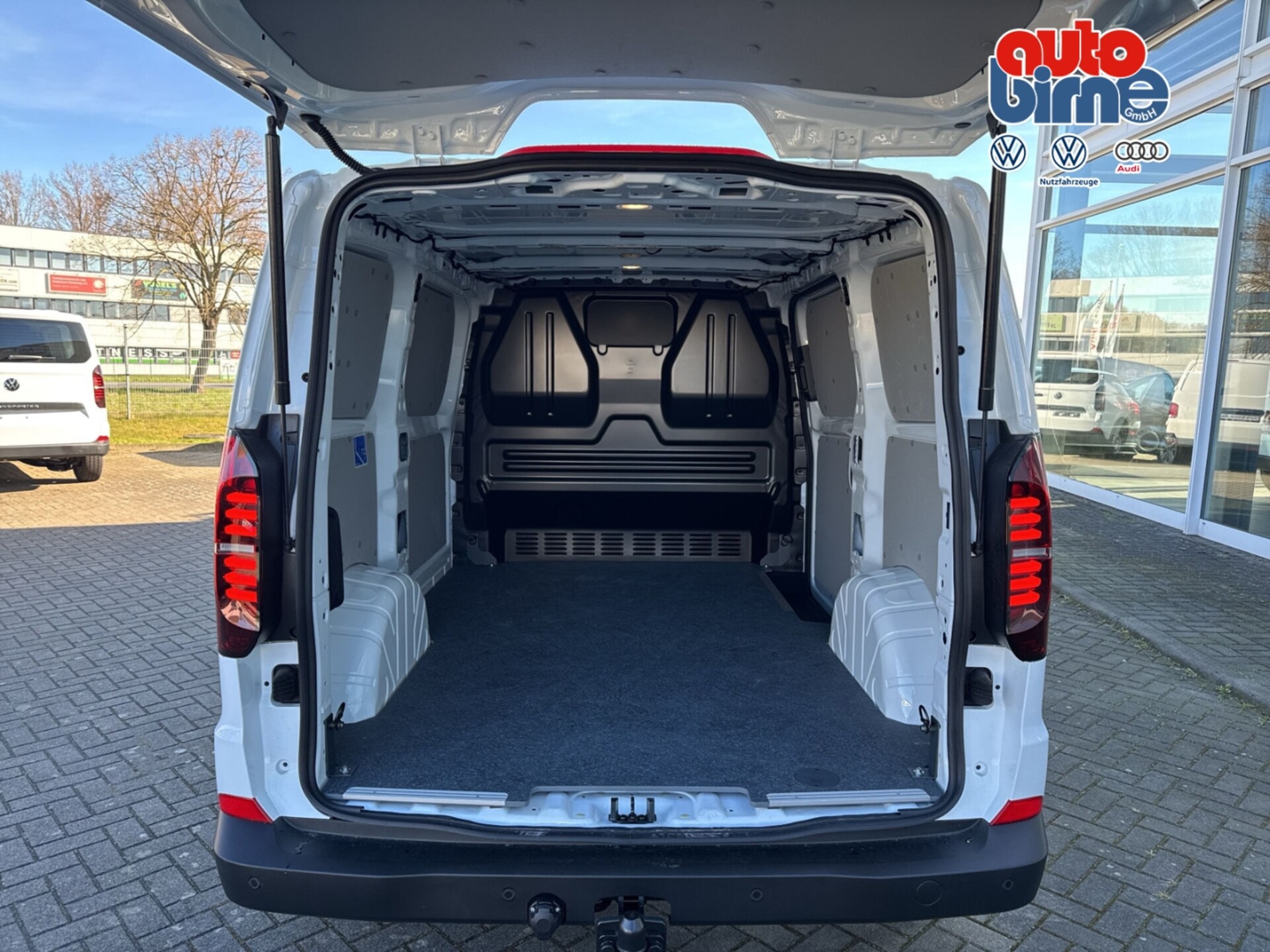 Volkswagen Transporter Kasten kurzer Radstand