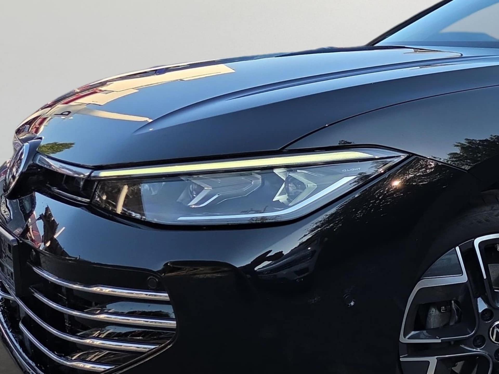 Volkswagen Passat Elegance