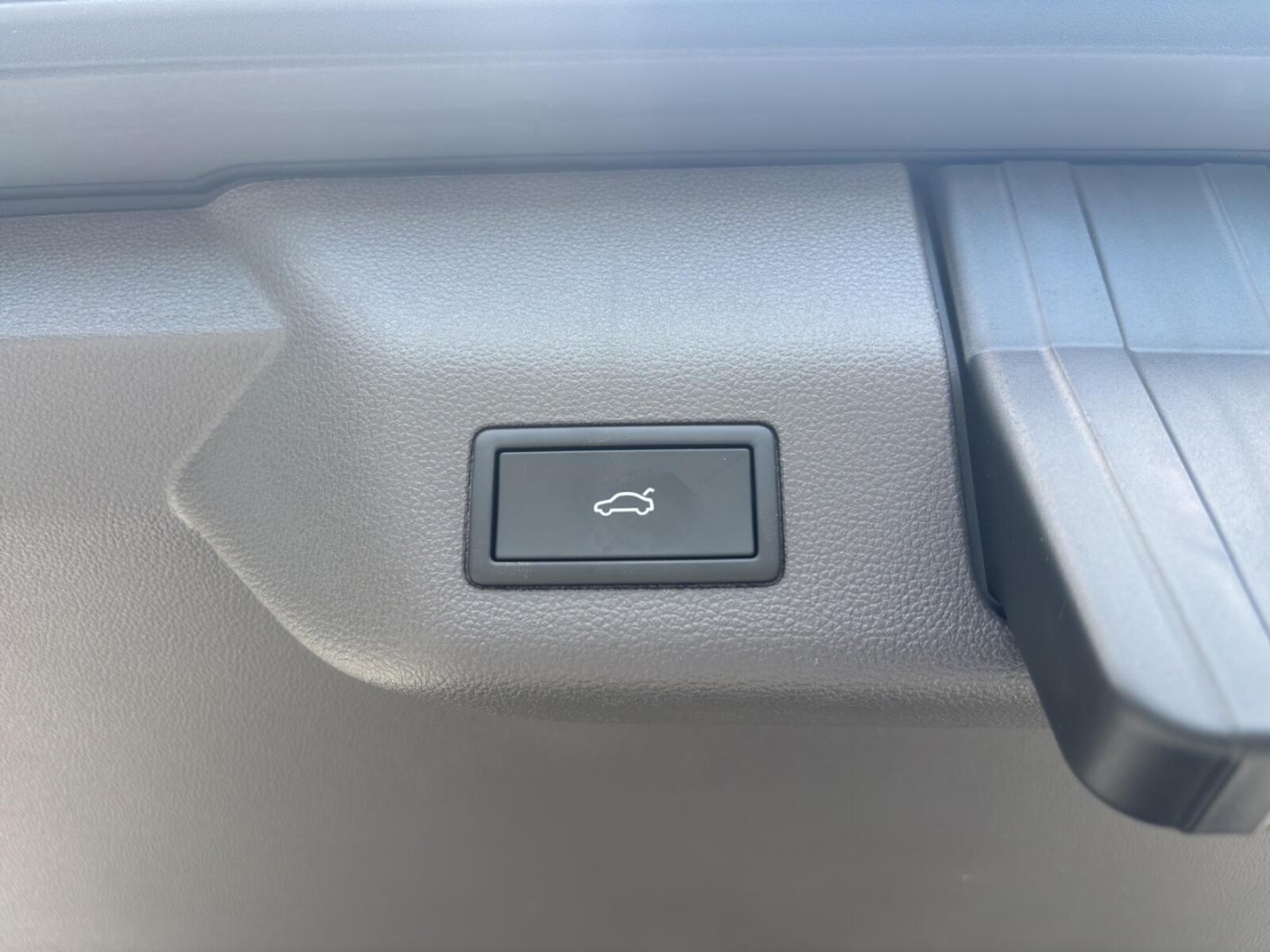 Volkswagen Multivan – Bild 18