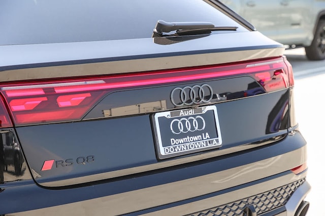 2025 Audi RS Q8 Base - Photo 12