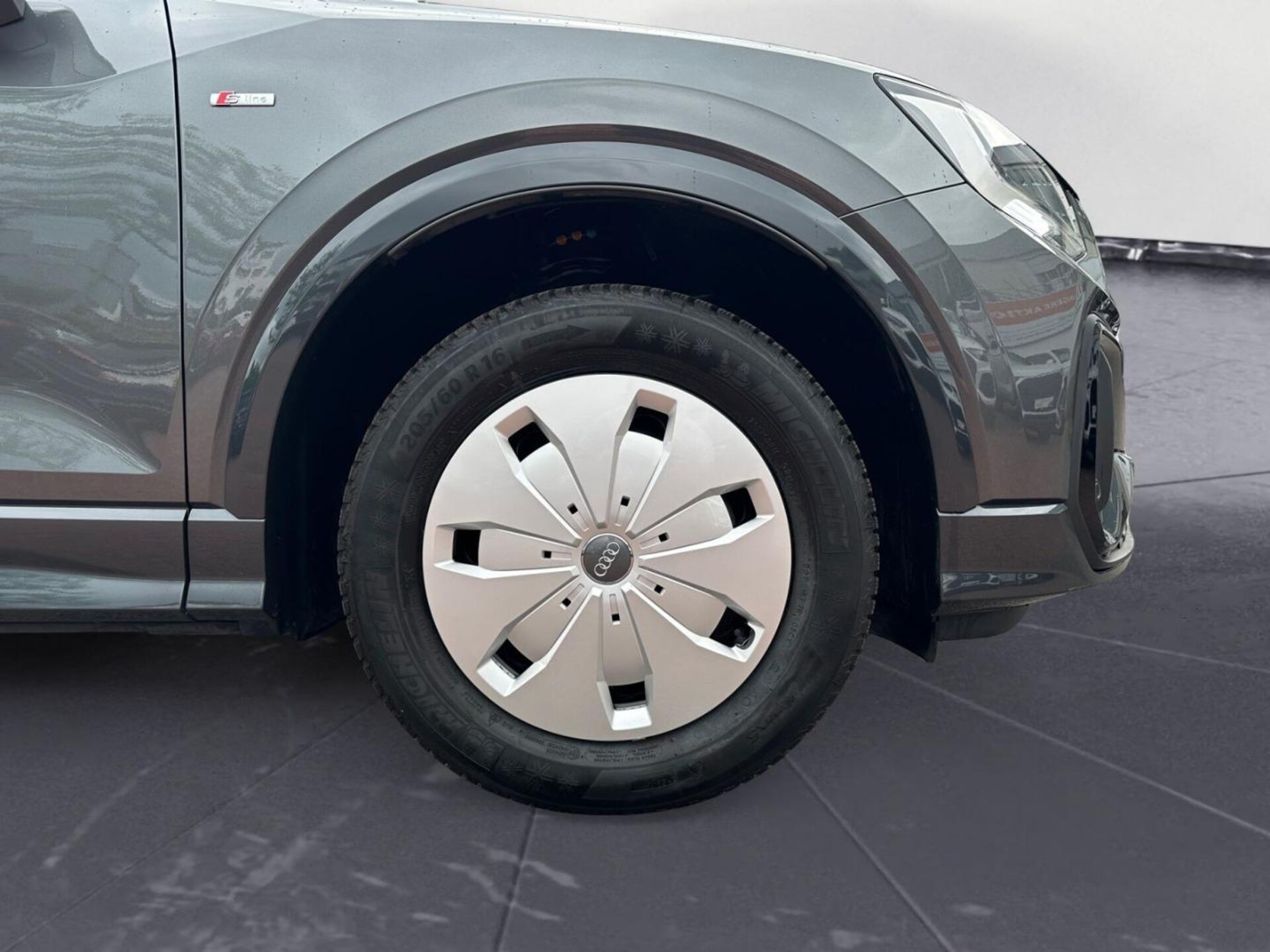 Audi Q2 S line
