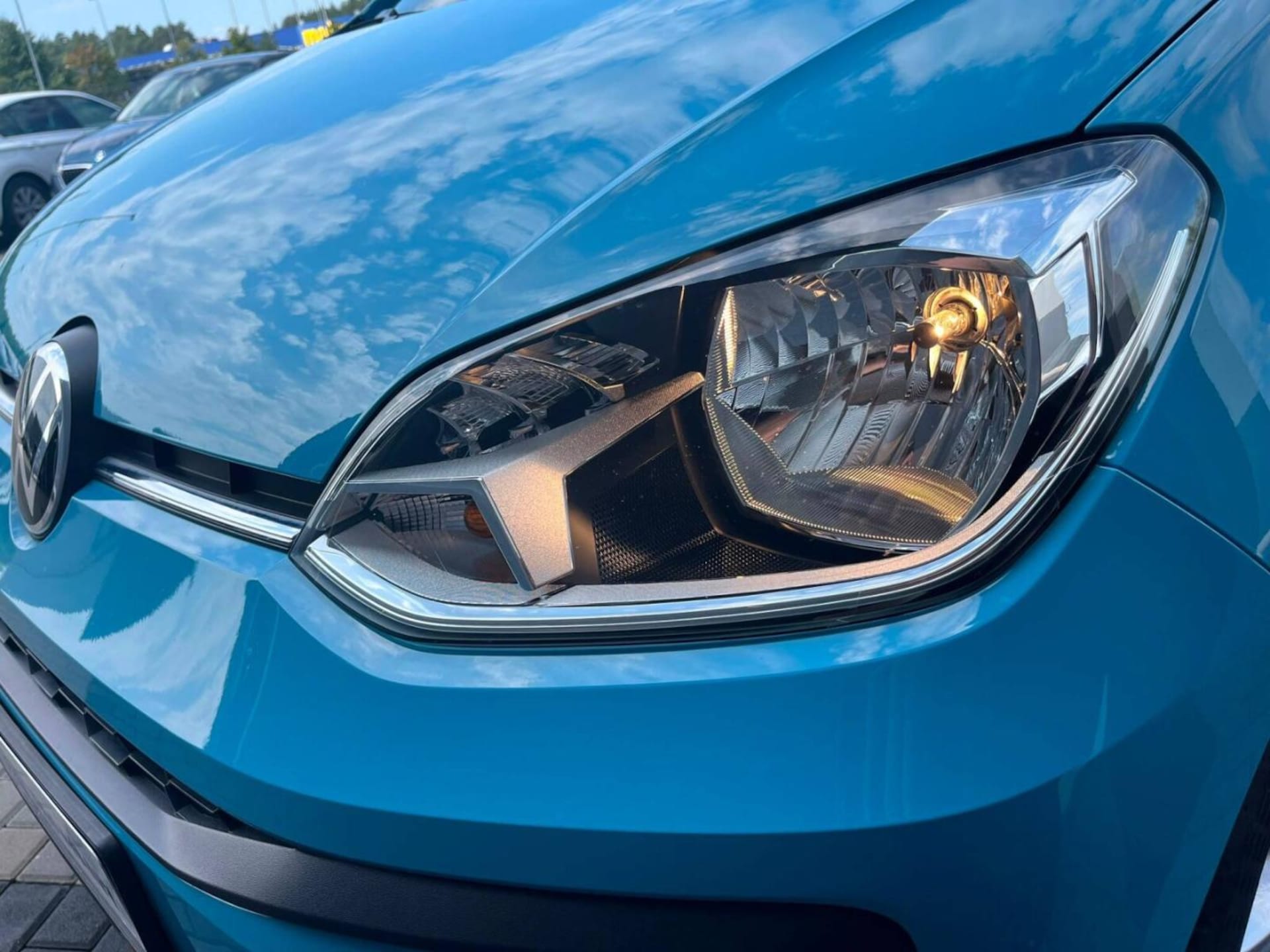 Volkswagen up!