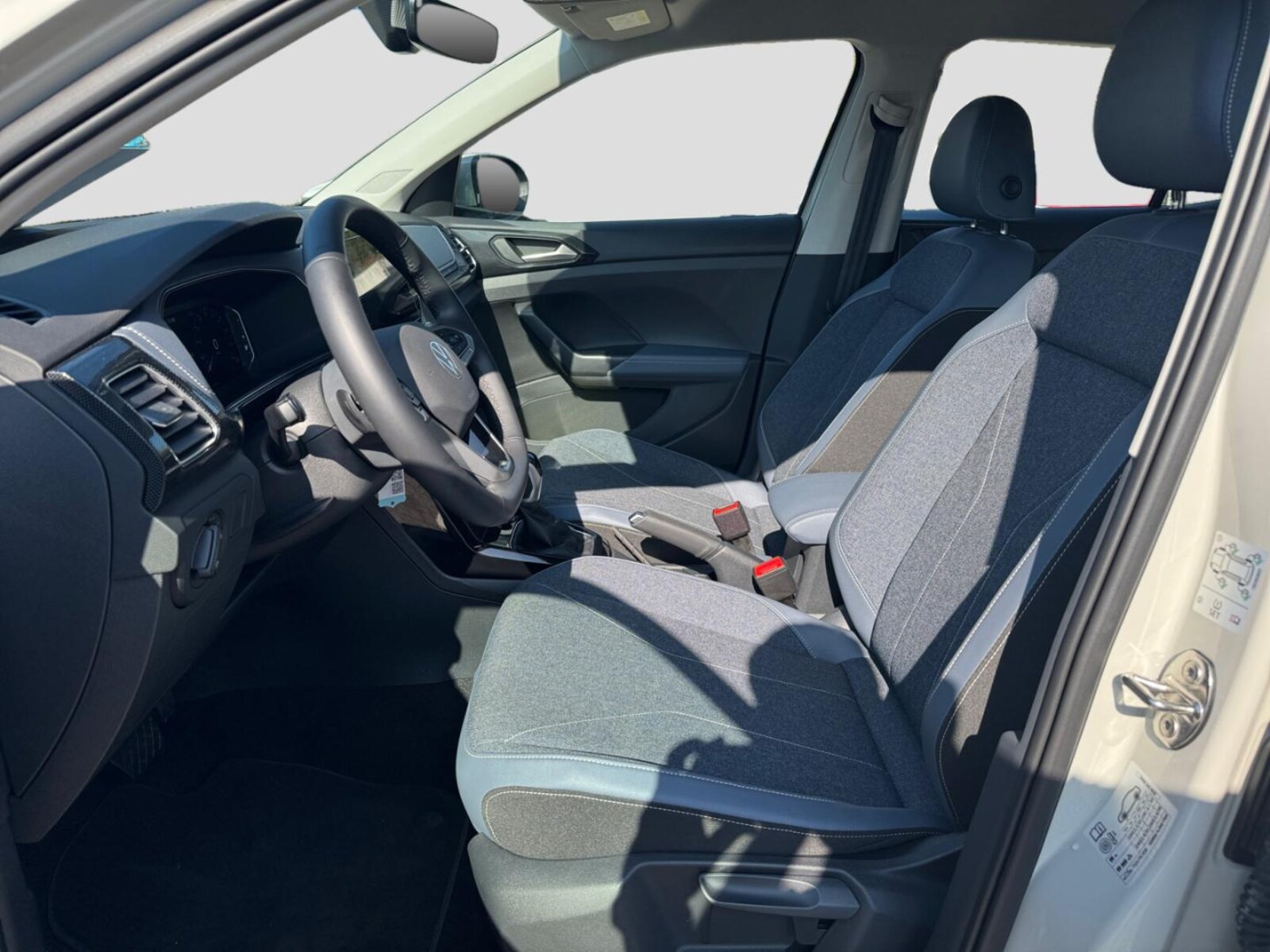 Volkswagen T-Cross – Bild 11