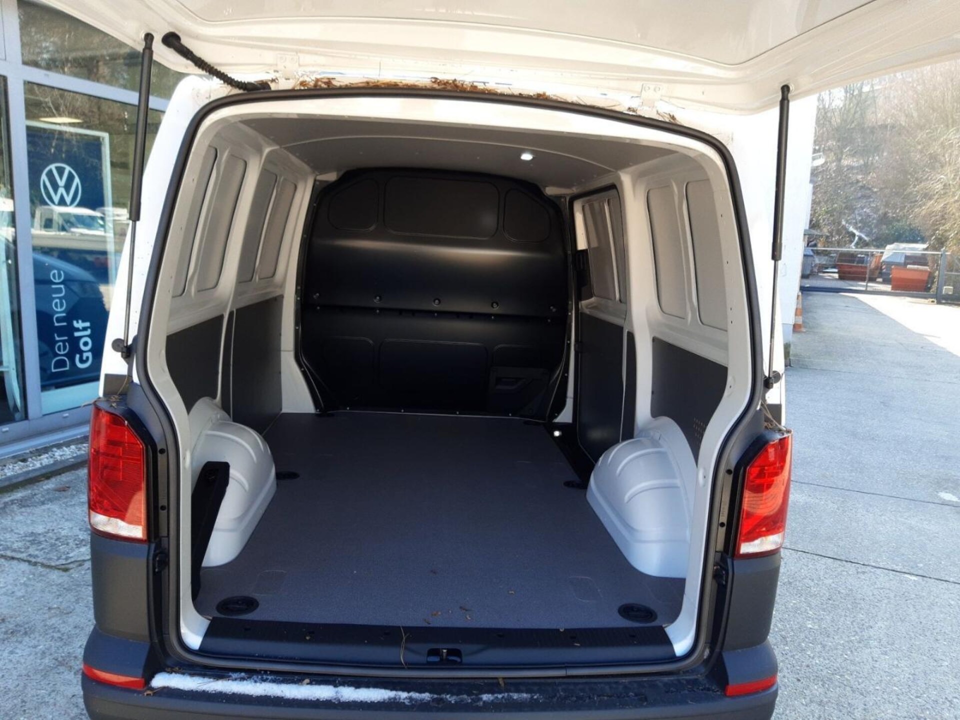 Volkswagen T6.1 Transporter Kasten kurzer Radstand