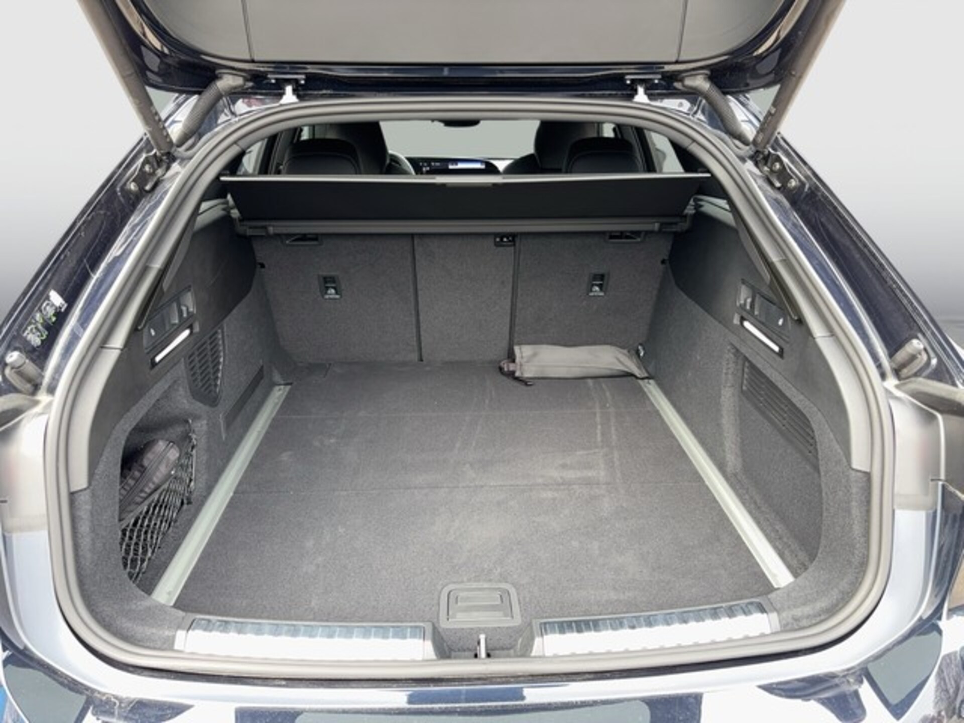 Audi A6 Avant edition one