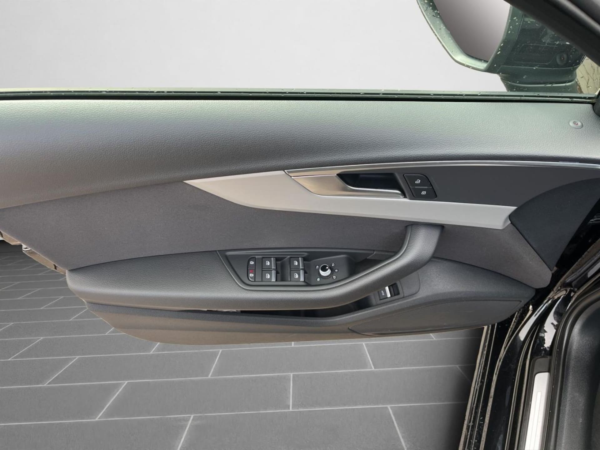 Audi A4 Avant S line