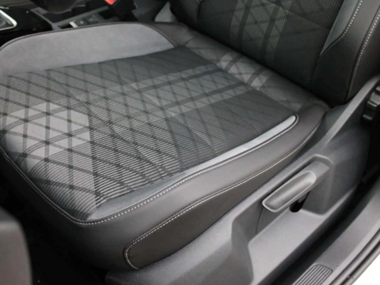 Volkswagen T-Roc – Bild 9