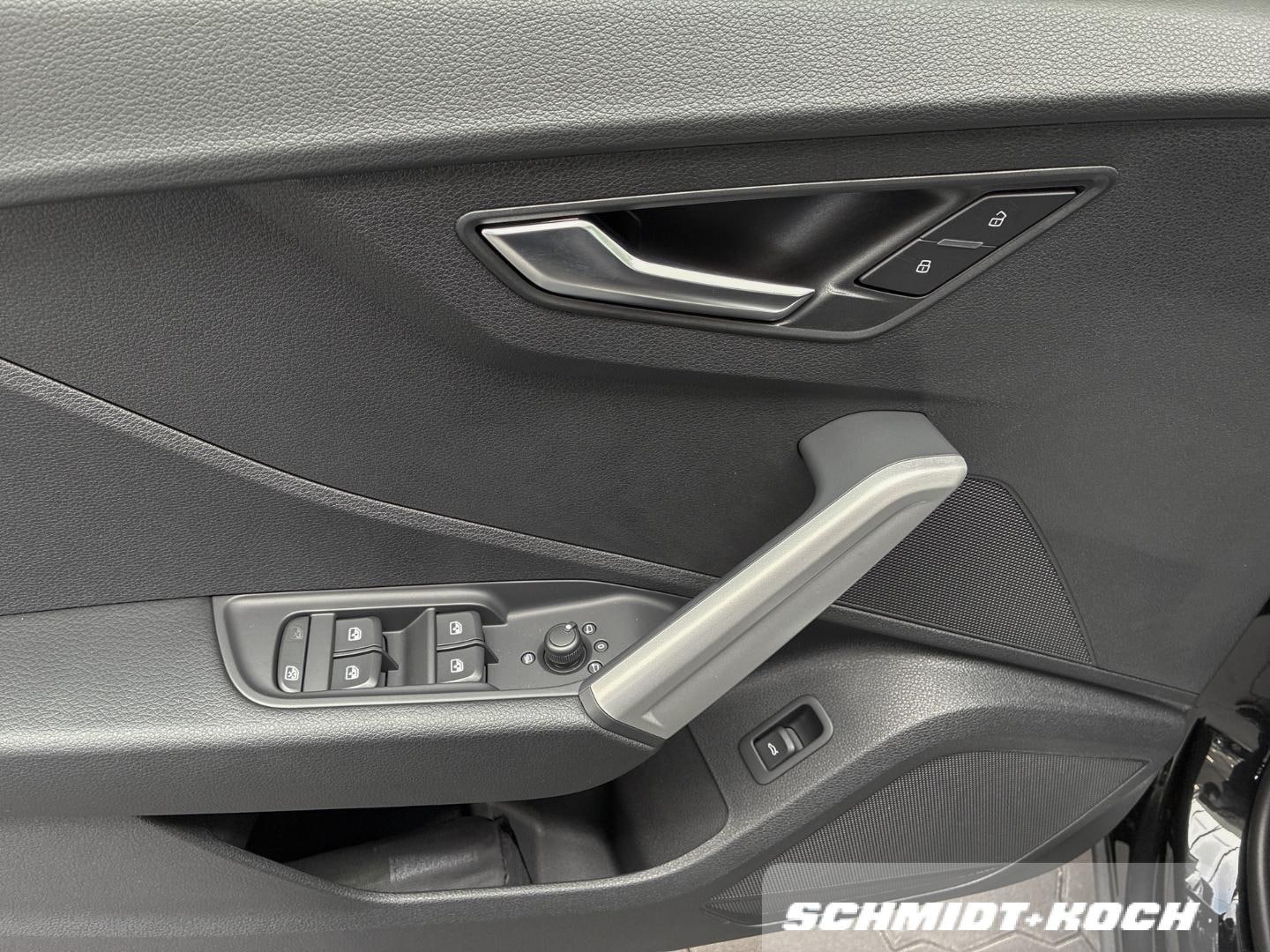 Bild über Audi Q2 advanced 35 TFSI S tronic - für weitere Informationen kontaktieren Sie den Audi Partner