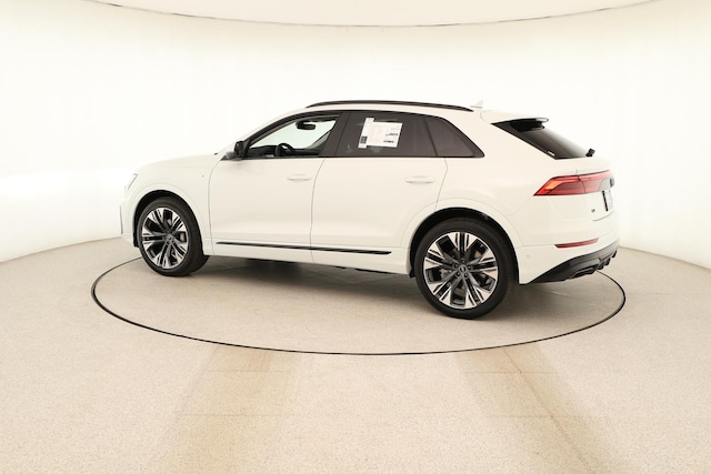2026 Audi Q8