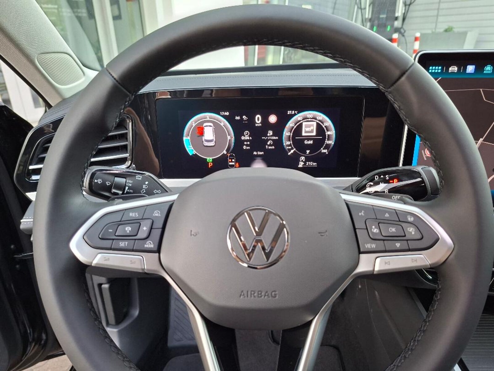 Volkswagen Passat – Bild 14