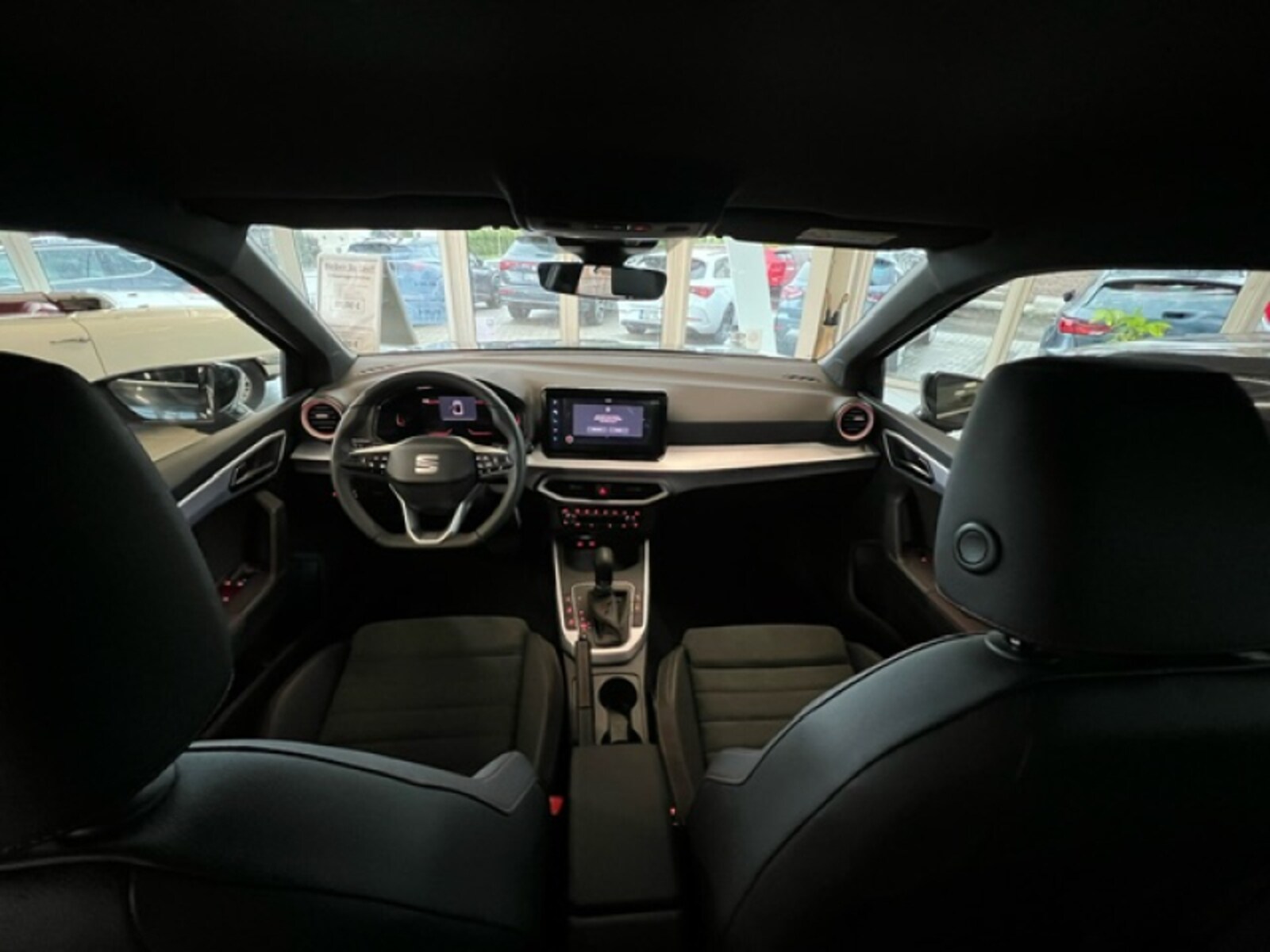 SEAT Arona – Bild 13