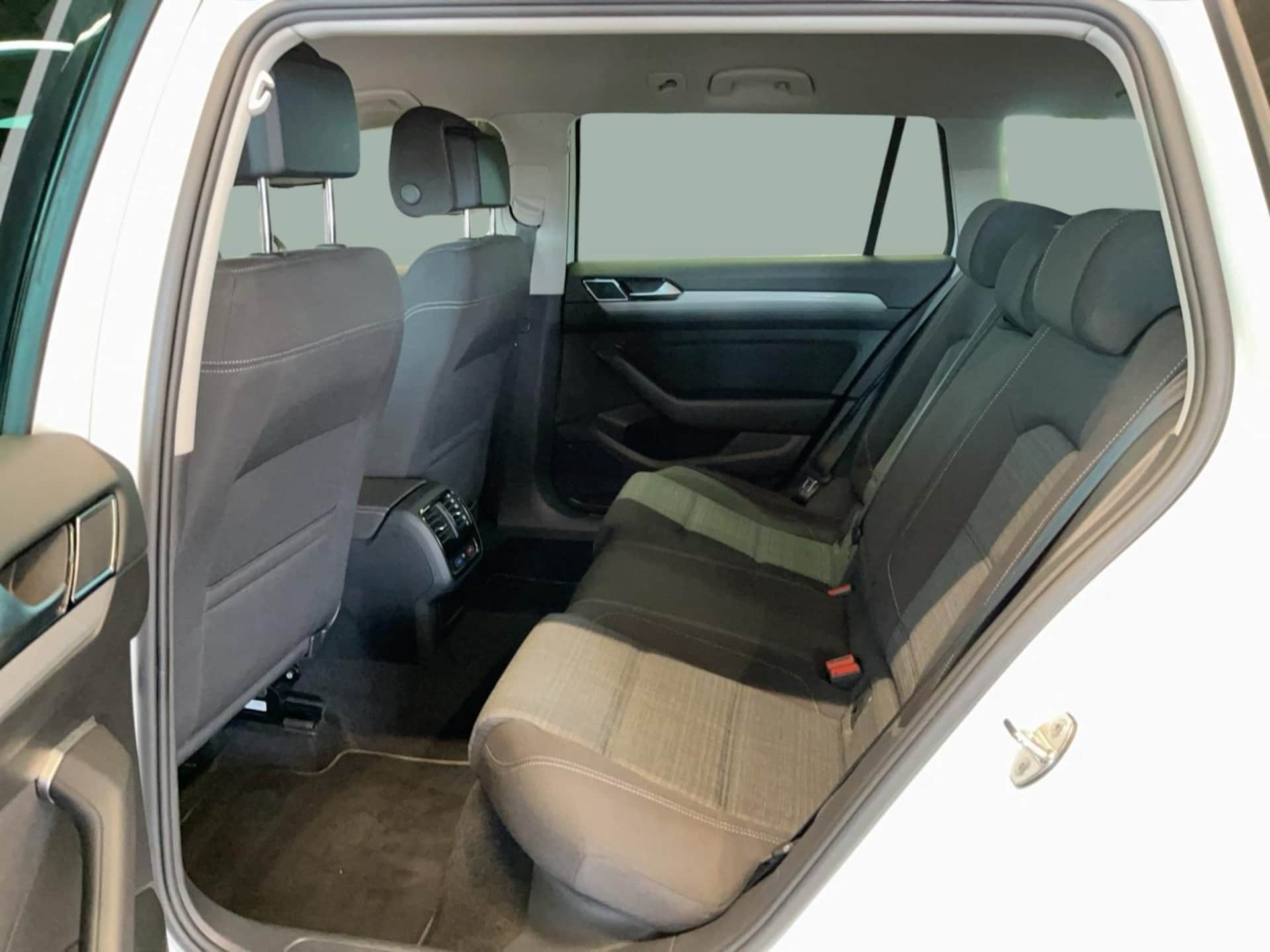 Volkswagen Passat Variant Business