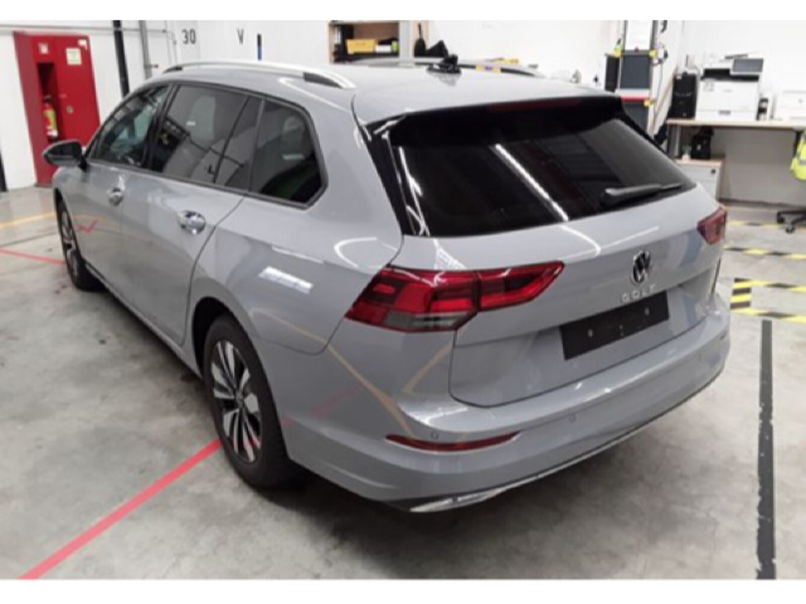 Volkswagen Golf Variant – Bild 4